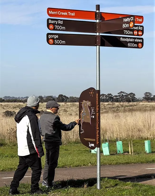 Dianna Wells people using Wayfinding signs