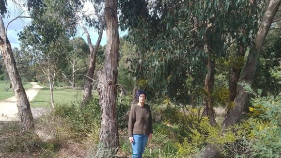 Claudia James photo